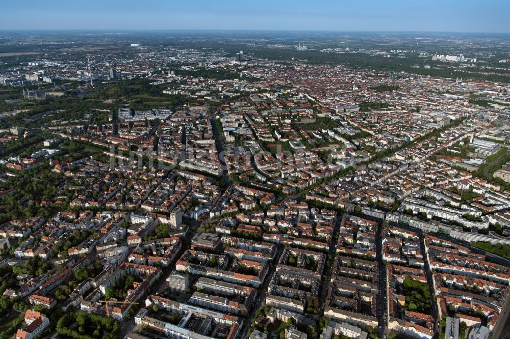Luftbild München - Stadtteilansicht mit Blick auf Schwabing-West im Stadtgebiet in München im Bundesland Bayern, Deutschland