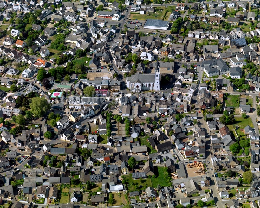 Luftaufnahme Polch - Stadtteilansicht der Innenstadt von Polch im Bundesland Rheinland-Pfalz