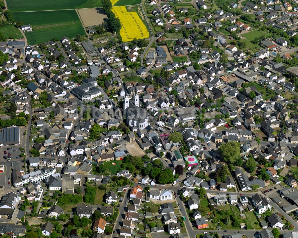 Polch von oben - Stadtteilansicht der Innenstadt von Polch im Bundesland Rheinland-Pfalz