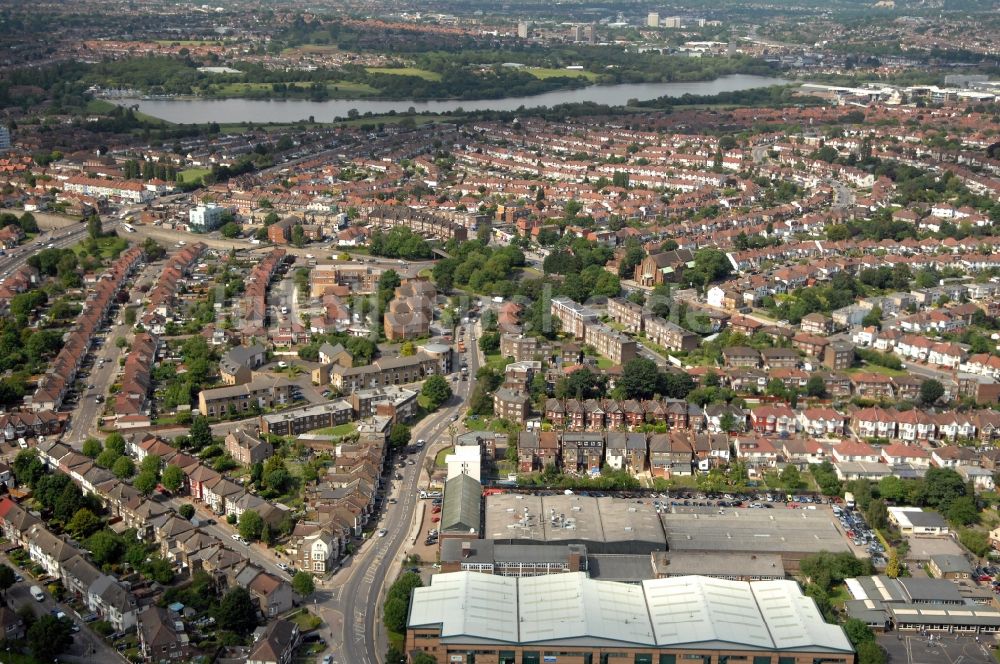 Luftbild London - Stadtteilansicht des Stadtbezirks London Borough of Brent in London in der Grafschaft Greater London in Großbritannien