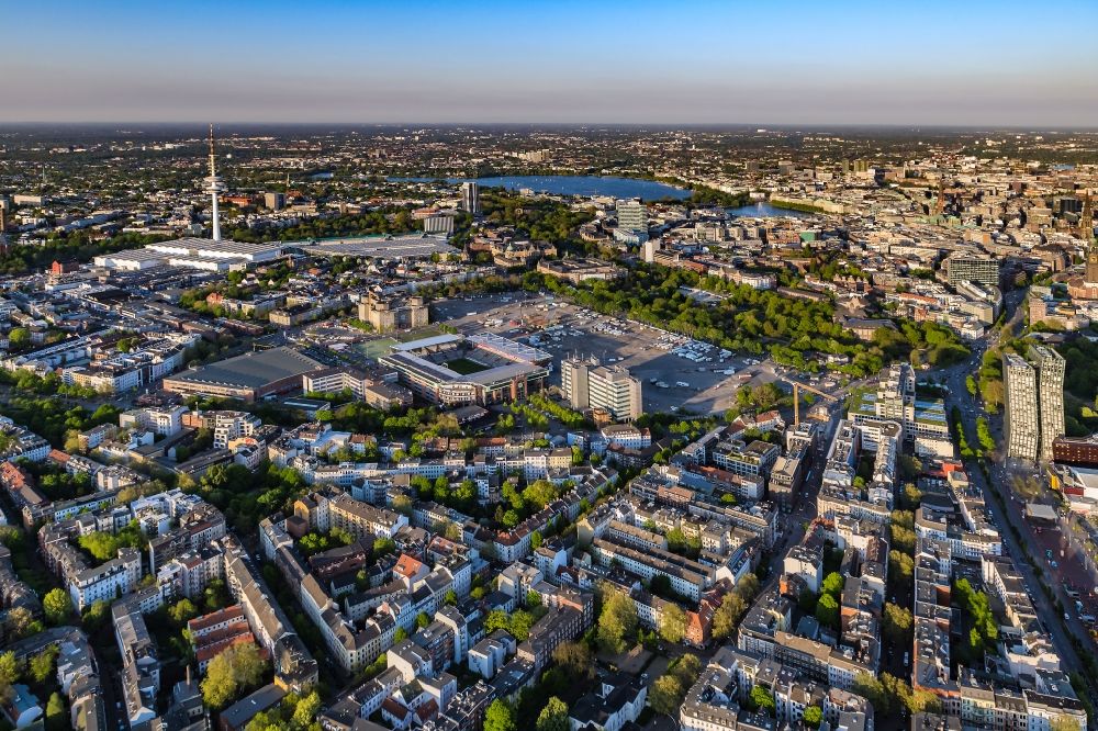 Luftbild Hamburg - Stadtteilansicht von St.Pauli mit Geschäftsgebäuden und Hochhäusern nördlich der St.Pauli Reeperbahn in Hamburg