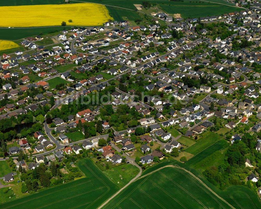 Luftaufnahme Mendig - Stadtteilansicht des Westens von Obermendig in Mendig im Bundesland Rheinland-Pfalz
