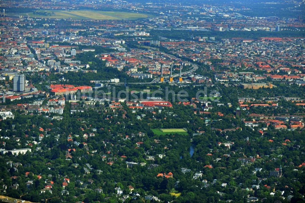 Berlin von oben - Stadtteilansicht der Wohngebiete Grunewald und Schmargendorf im Stadtbezirk Charlottenburg-Wilmersdorf von Berlin