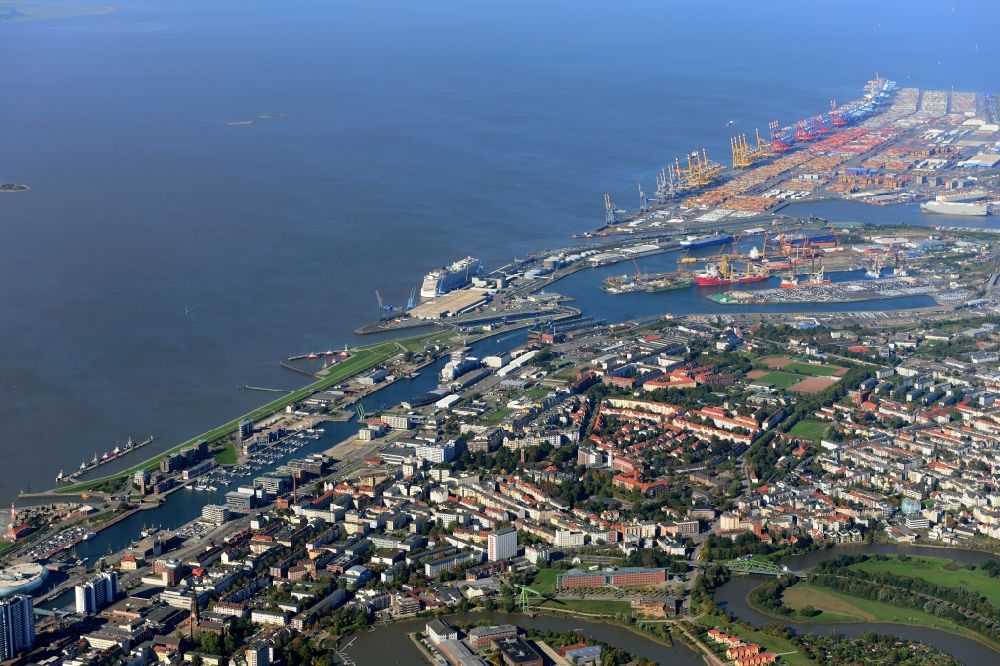 Luftbild Bremerhaven - Stadtteile Mitte, Lehe und Stadtbremisches Überseehafengebiet im Stadtgebiet in Bremerhaven im Bundesland Bremen