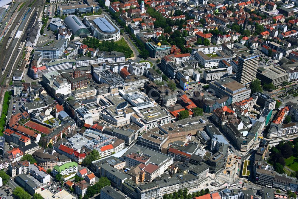 Bielefeld aus der Vogelperspektive: Stadtzentrum im Innenstadtbereich in Bielefeld im Bundesland Nordrhein-Westfalen, Deutschland