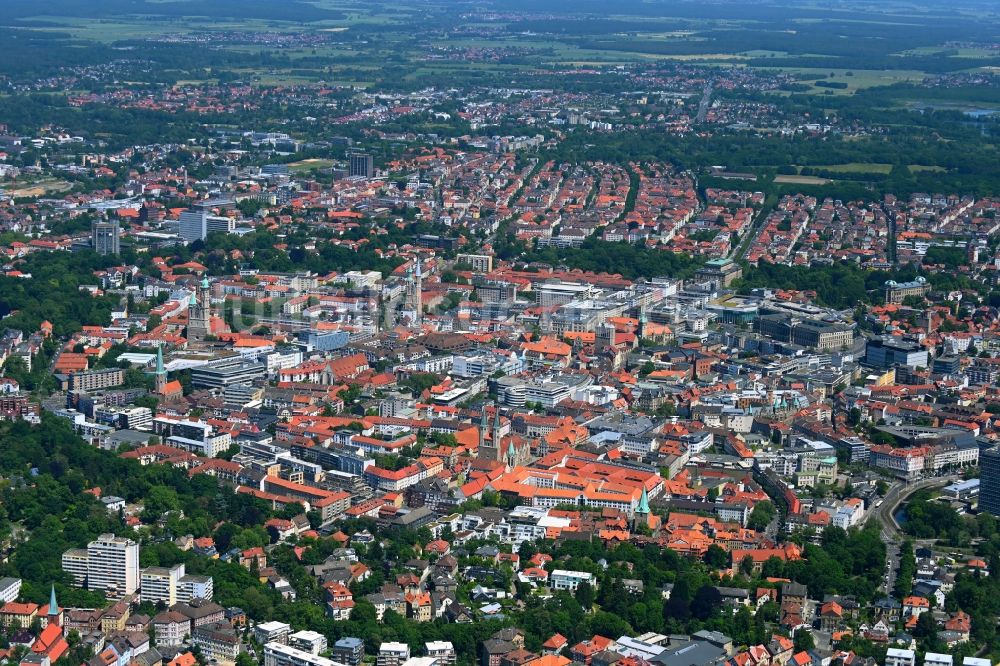 Luftaufnahme Braunschweig - Stadtzentrum im Innenstadtbereich in Braunschweig im Bundesland Niedersachsen, Deutschland