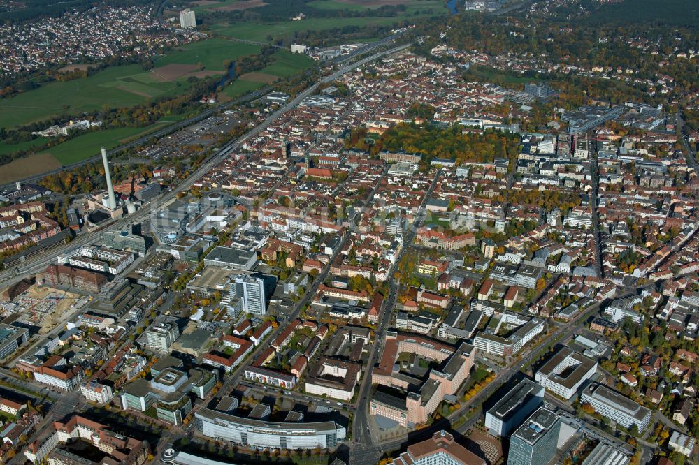 Luftaufnahme Bruck - Stadtzentrum im Innenstadtbereich in Bruck im Bundesland Bayern, Deutschland