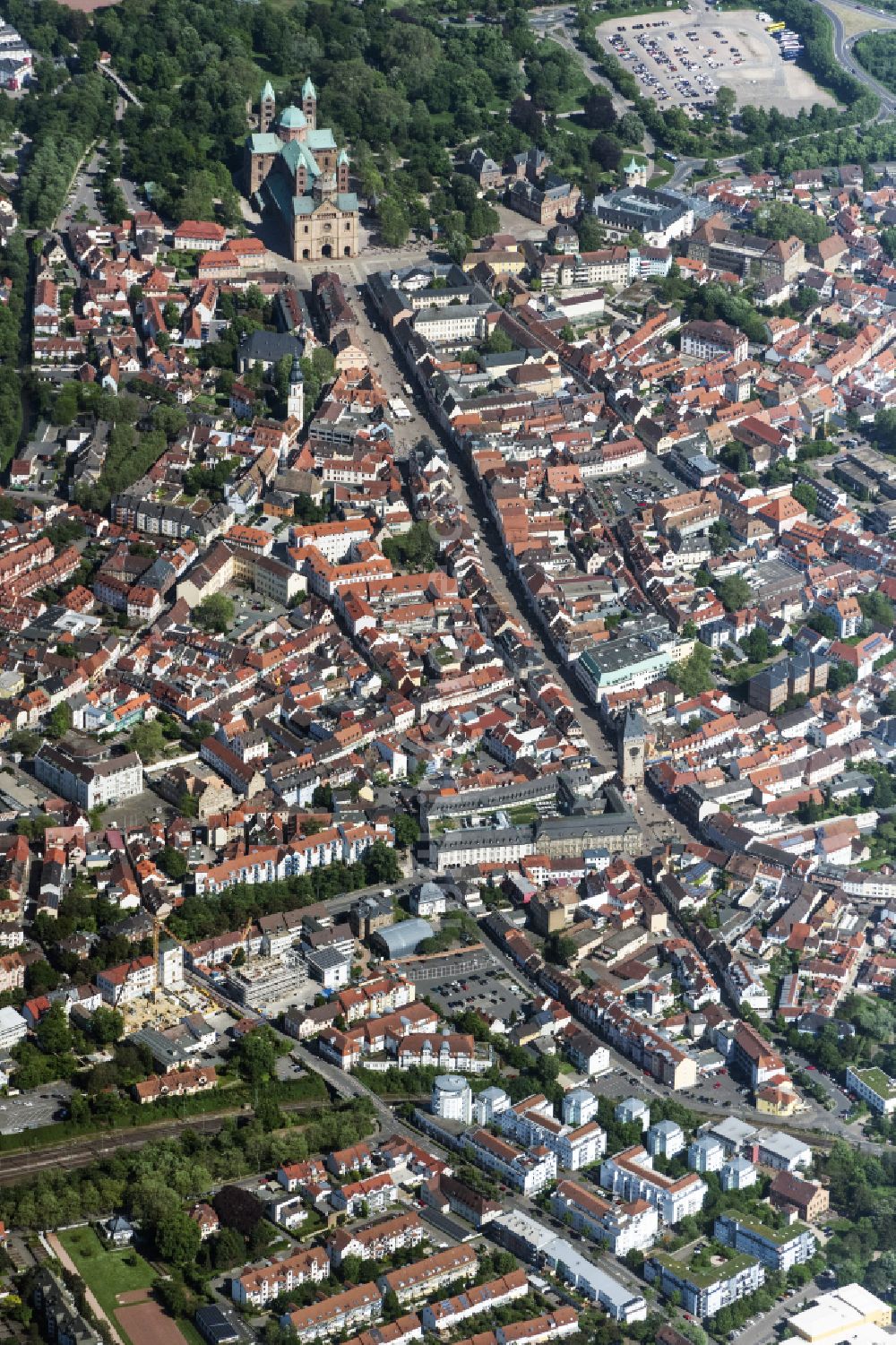 Dudenhofen von oben - Stadtzentrum im Innenstadtbereich in Dudenhofen im Bundesland Rheinland-Pfalz, Deutschland