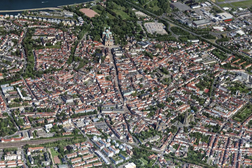 Luftbild Dudenhofen - Stadtzentrum im Innenstadtbereich in Dudenhofen im Bundesland Rheinland-Pfalz, Deutschland