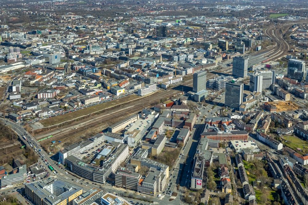 Luftbild Essen - Stadtzentrum im Innenstadtbereich in Essen im Bundesland Nordrhein-Westfalen, Deutschland
