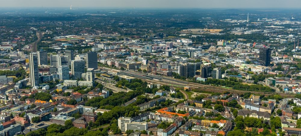 Luftaufnahme Essen - Stadtzentrum im Innenstadtbereich in Essen im Bundesland Nordrhein-Westfalen, Deutschland