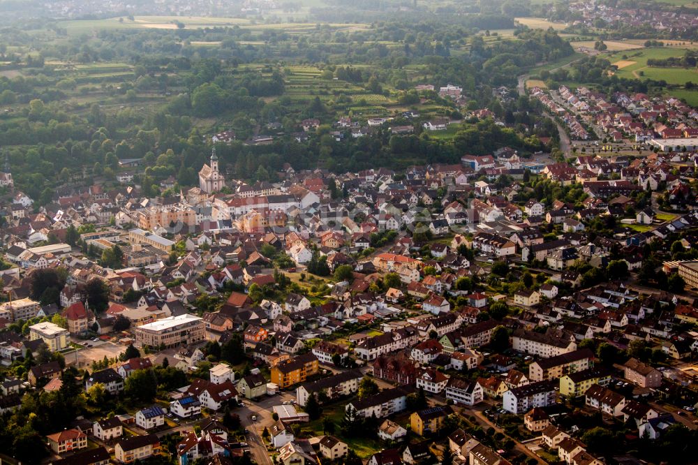 Luftbild Herbolzheim - Stadtzentrum im Innenstadtbereich in Herbolzheim im Bundesland Baden-Württemberg, Deutschland