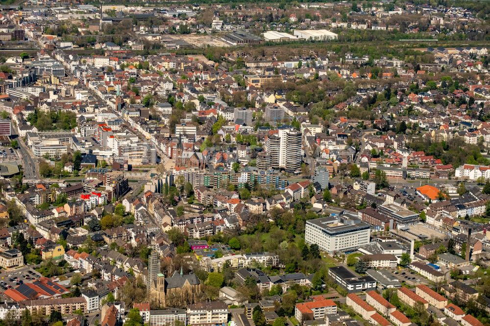 Herne aus der Vogelperspektive: Stadtzentrum im Innenstadtbereich in Herne im Bundesland Nordrhein-Westfalen, Deutschland