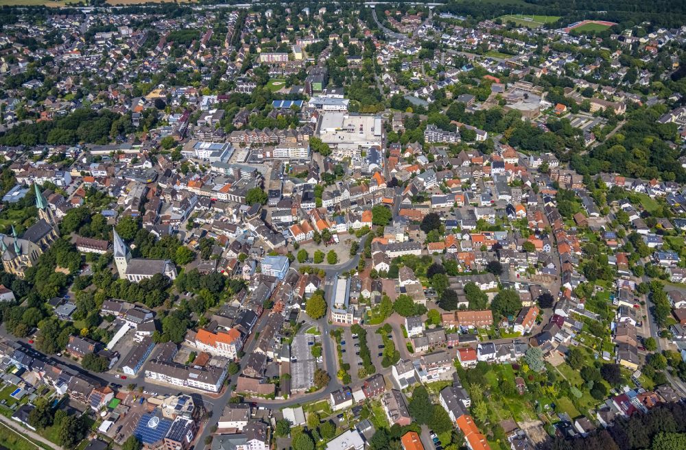 Kamen von oben - Stadtzentrum im Innenstadtbereich in Kamen im Bundesland Nordrhein-Westfalen, Deutschland