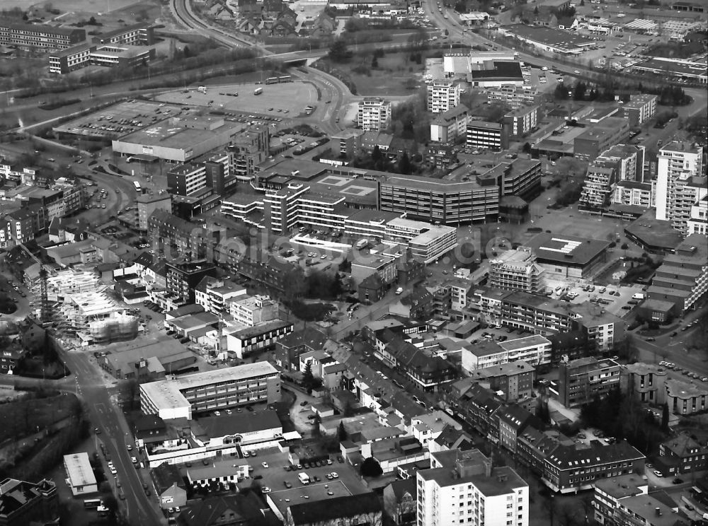Luftaufnahme Kamp-Lintfort - Stadtzentrum im Innenstadtbereich in Kamp-Lintfort im Bundesland Nordrhein-Westfalen, Deutschland