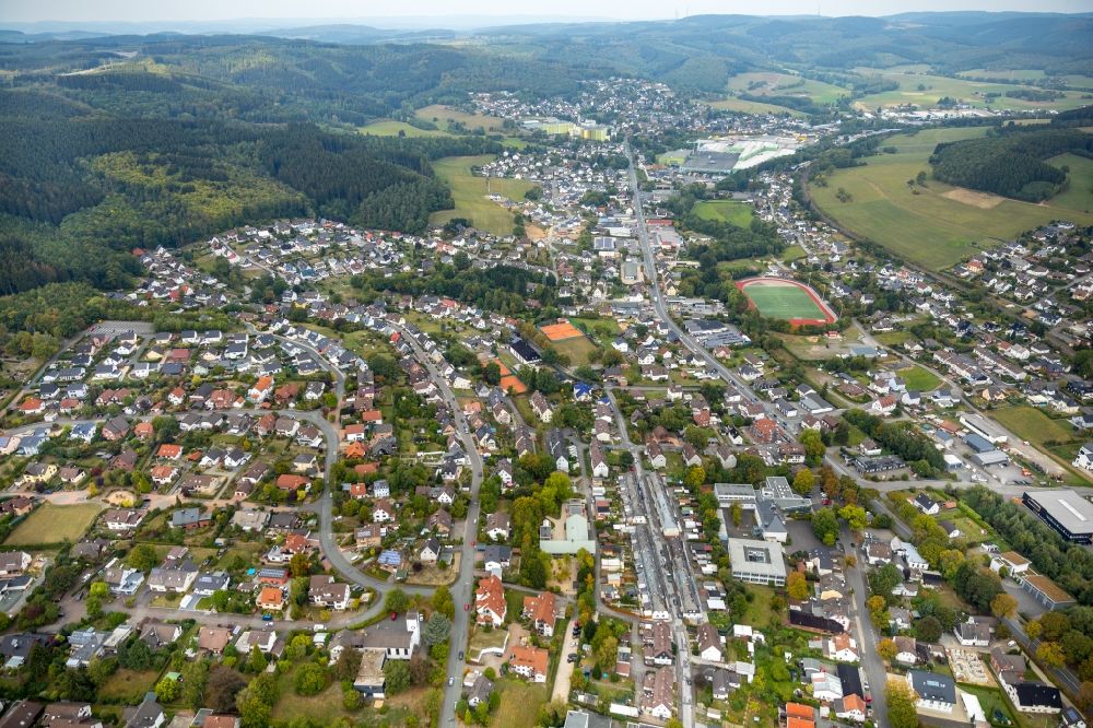 Luftaufnahme Krombach - Stadtzentrum im Innenstadtbereich in Krombach im Bundesland Nordrhein-Westfalen, Deutschland