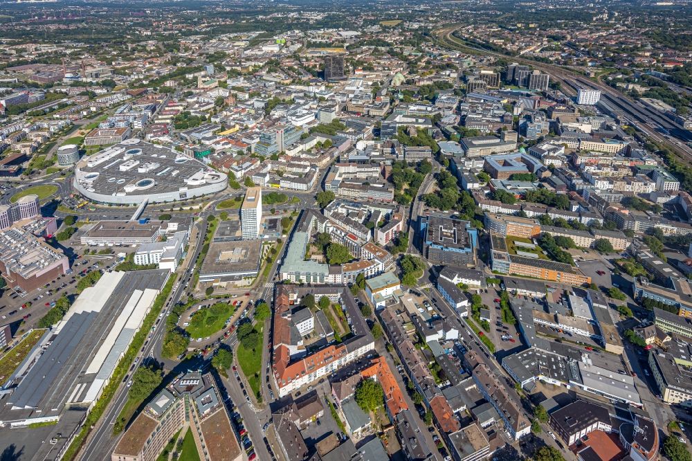 Luftaufnahme Essen - Stadtzentrum im Innenstadtbereich am Limbecker Platz in Essen im Bundesland Nordrhein-Westfalen, Deutschland