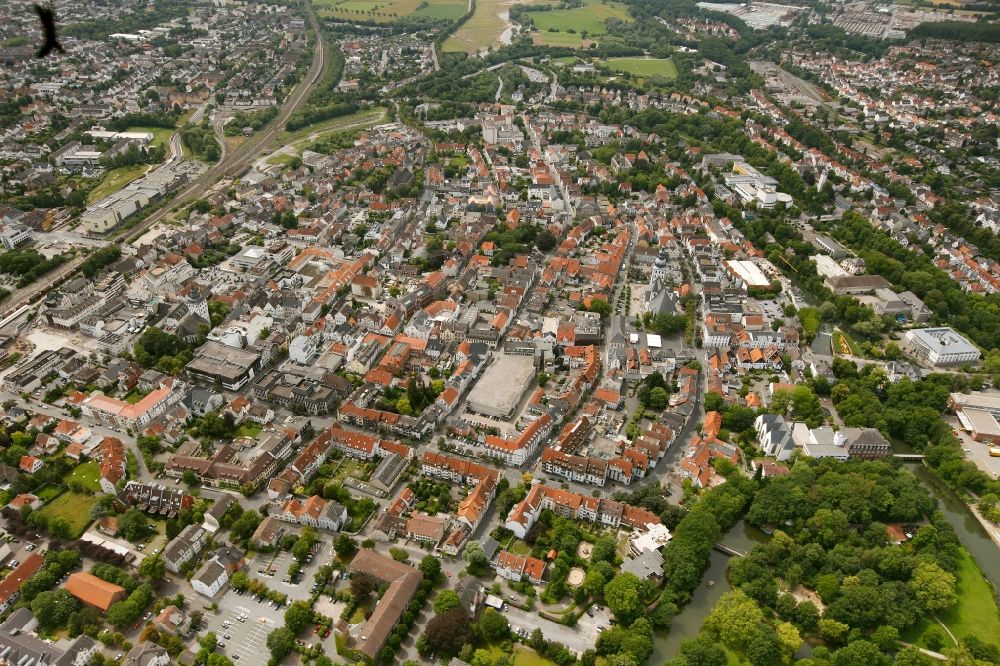 Lippstadt aus der Vogelperspektive: Stadtzentrum und Innenstadtbereich in Lippstadt im Bundesland Nordrhein-Westfalen