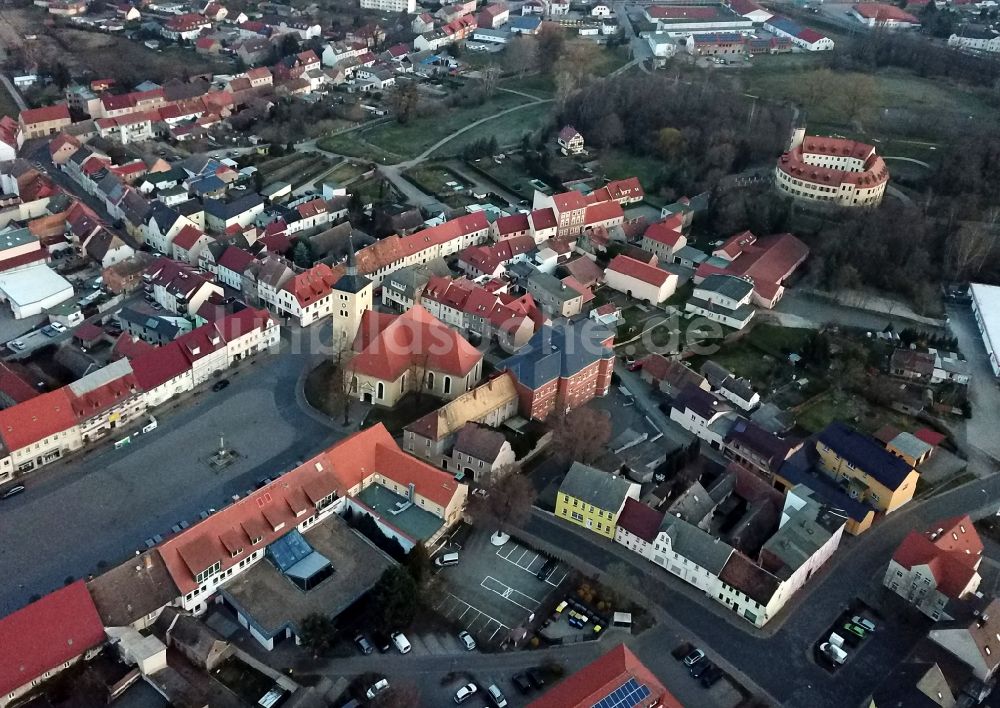 Luftaufnahme Jessen (Elster) - Stadtzentrum im Innenstadtbereich am Markt in Jessen (Elster) im Bundesland Sachsen-Anhalt, Deutschland