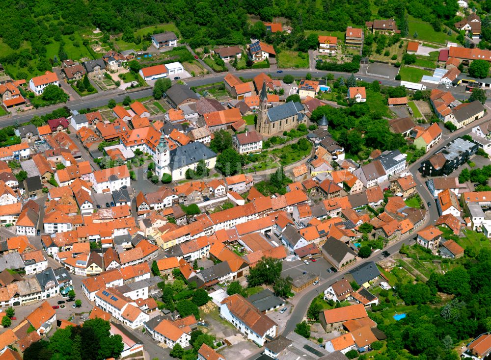 Obermoschel aus der Vogelperspektive: Stadtzentrum im Innenstadtbereich in Obermoschel im Bundesland Rheinland-Pfalz, Deutschland