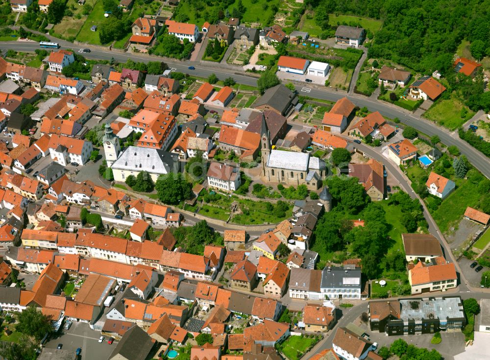 Luftaufnahme Obermoschel - Stadtzentrum im Innenstadtbereich in Obermoschel im Bundesland Rheinland-Pfalz, Deutschland
