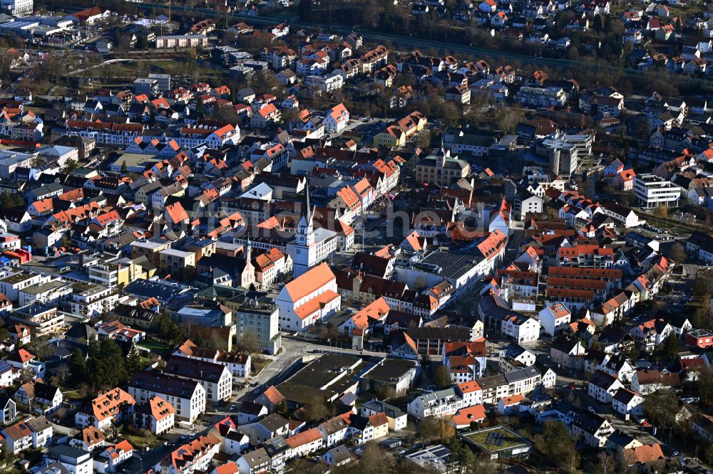 Luftaufnahme Pfaffenhofen an der Ilm - Stadtzentrum im Innenstadtbereich in Pfaffenhofen an der Ilm im Bundesland Bayern, Deutschland