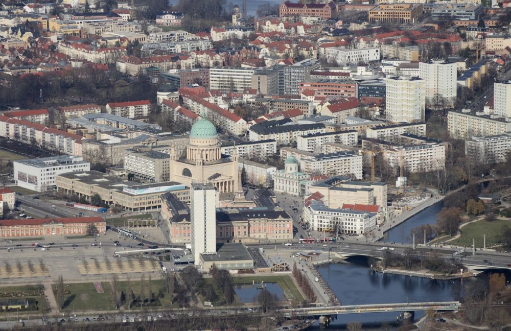 Luftbild Potsdam - Stadtzentrum im Innenstadtbereich in Potsdam im Bundesland Brandenburg