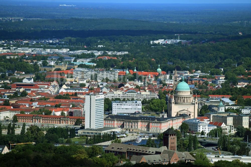 Luftbild Potsdam - Stadtzentrum im Innenstadtbereich in Potsdam im Bundesland Brandenburg, Deutschland