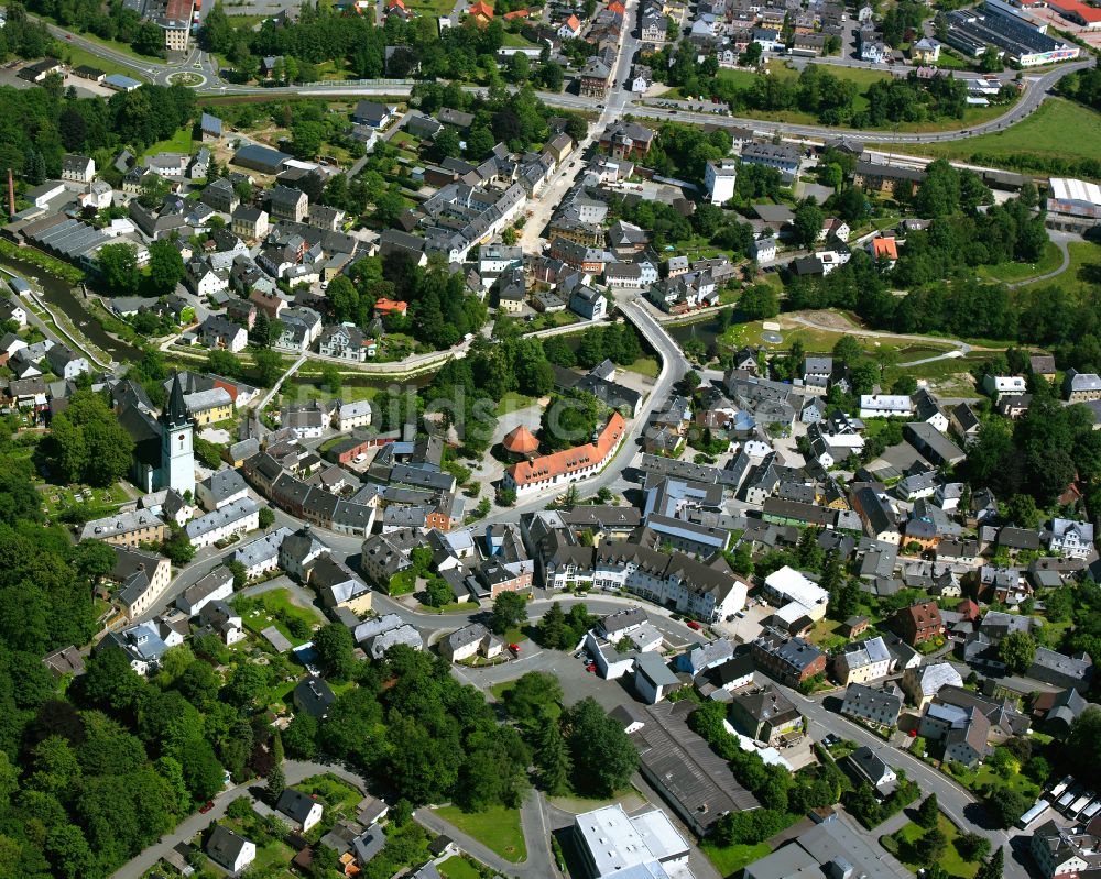 Luftaufnahme Schwarzenbach an der Saale - Stadtzentrum im Innenstadtbereich in Schwarzenbach an der Saale im Bundesland Bayern, Deutschland