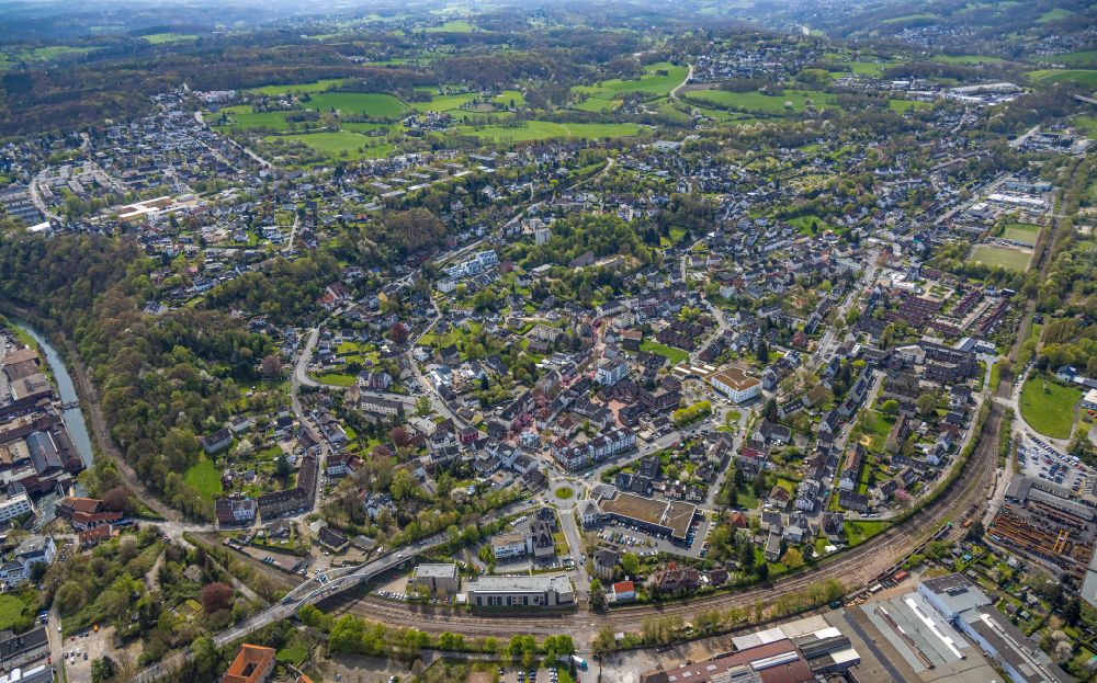 Luftaufnahme Herbede - Stadtzentrum im Innenstadtbereich am Ufer des Flußverlaufes der Ruhr in Herbede im Bundesland Nordrhein-Westfalen, Deutschland