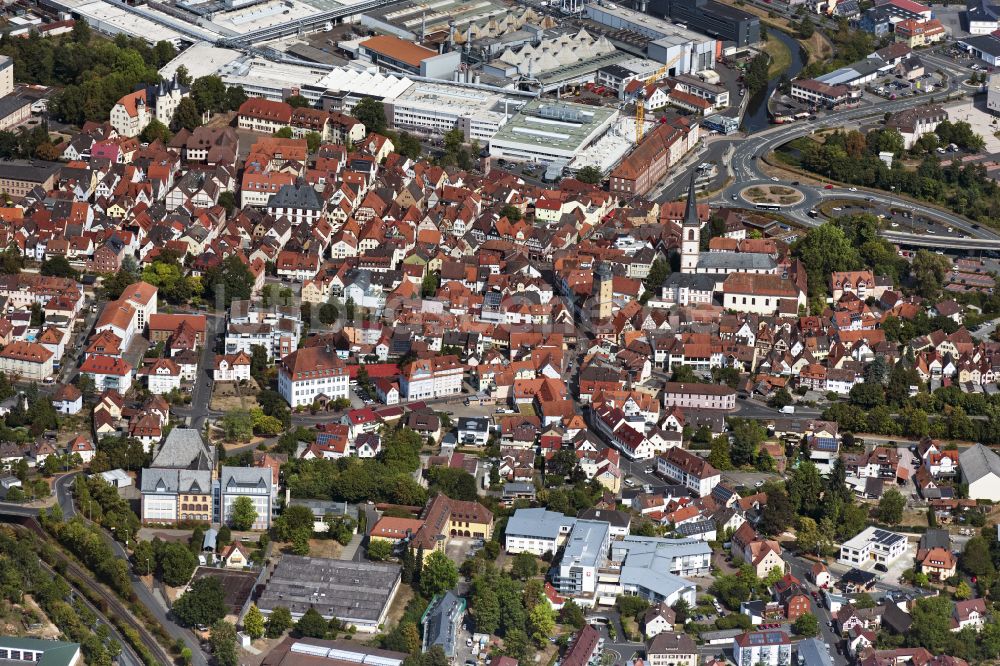 Wombach von oben - Stadtzentrum im Innenstadtbereich in Wombach im Bundesland Bayern, Deutschland