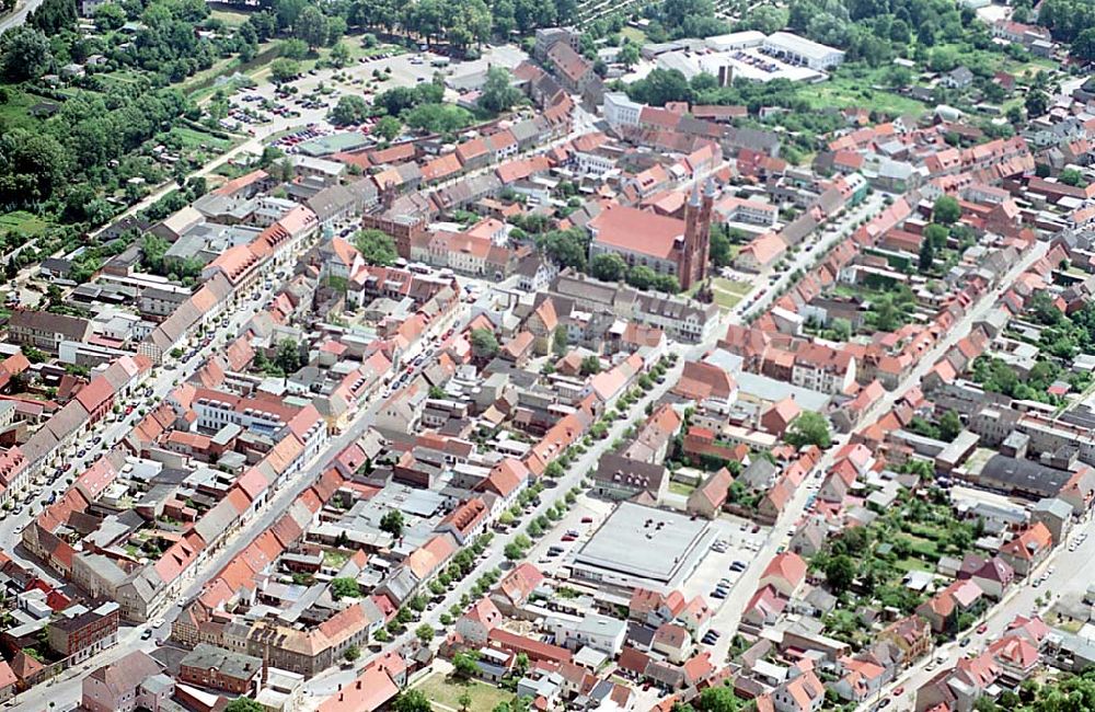 Luftaufnahme Kyritz - Stadtzentrum von Kyritz. Datum: 24.06.2003