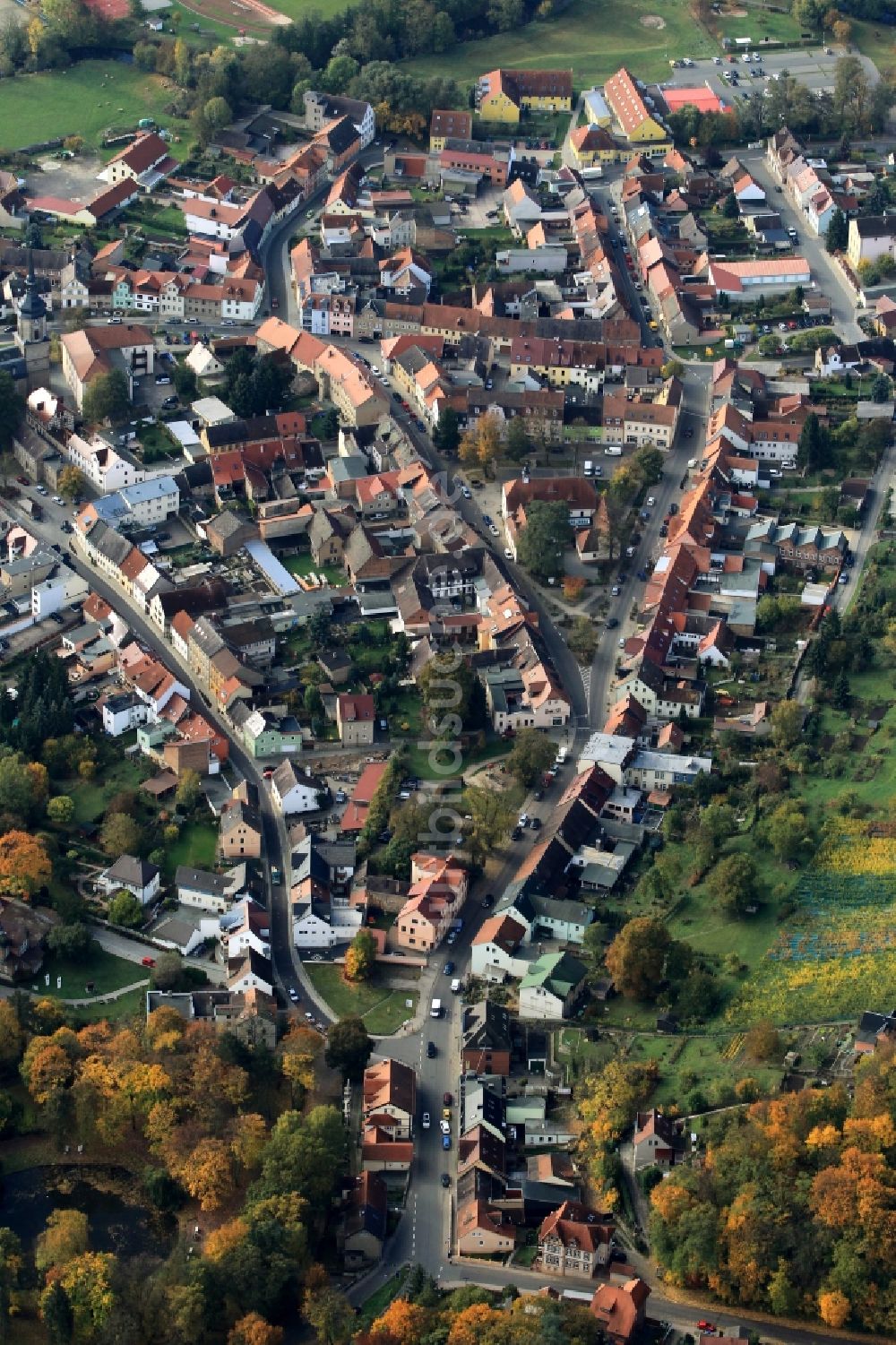 Luftaufnahme Bad Sulza - Stadtzentrum mit Markt in Bad Sulza in Thüringen