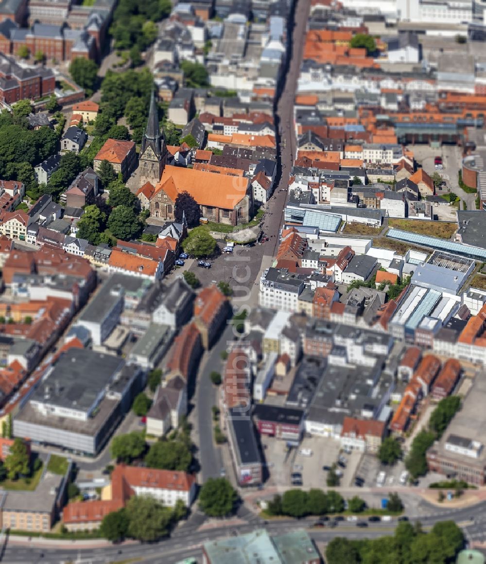 Luftbild Flensburg - Stadtzentrum mit Marktplatz und Fußgängerzone in Flensburg im Bundesland Schleswig-Holstein, Deutschland
