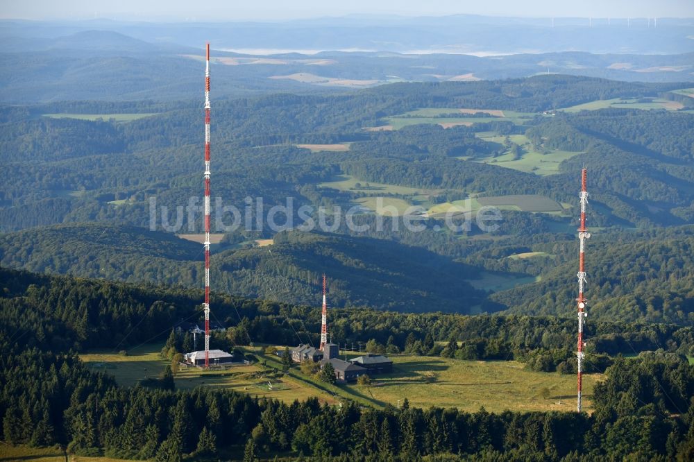 Hessisch Lichtenau von oben - Stahlmast- Funkturm und Sendeanlage als Grundnetzsender Hoher Meißner in Hessisch Lichtenau im Bundesland Hessen, Deutschland