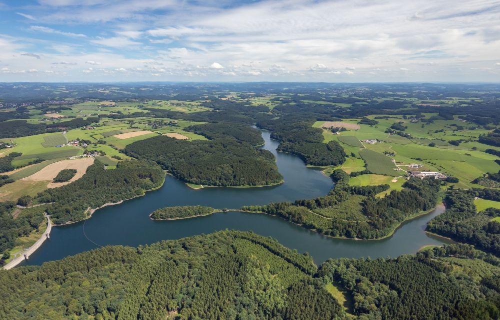 Breckerfeld von oben - Staubecken und Stausee in Breckerfeld im Bundesland Nordrhein-Westfalen - NRW, Deutschland