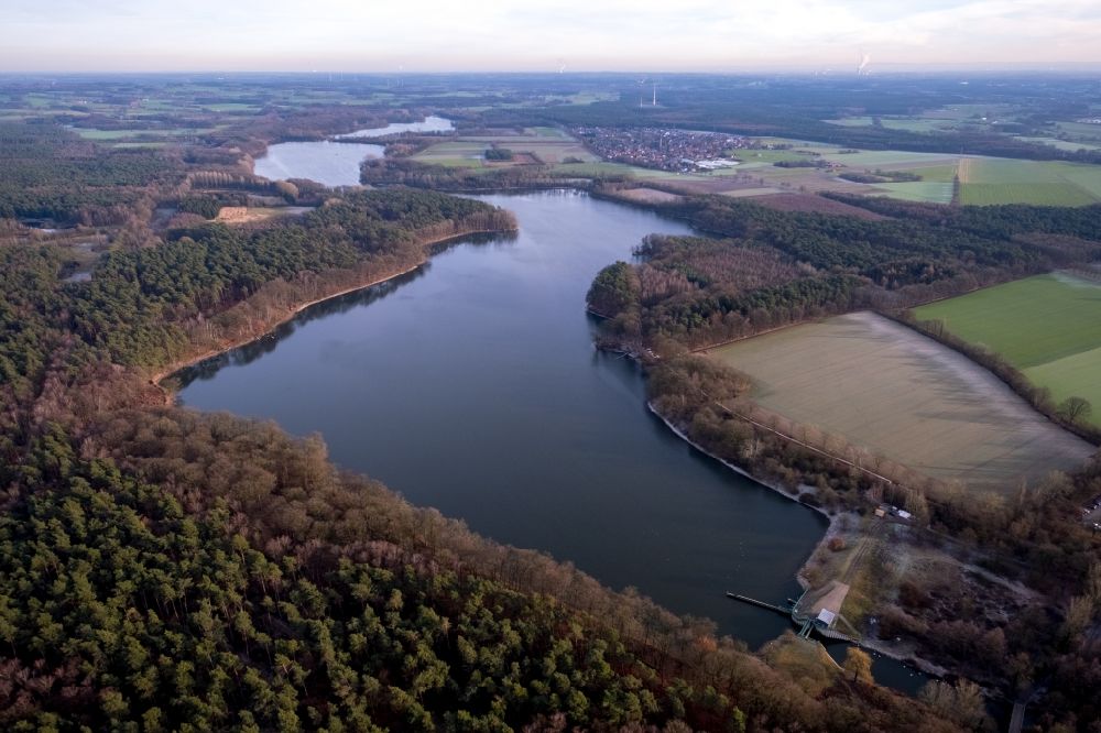 Haltern am See aus der Vogelperspektive: Staubecken und Stausee in Haltern am See im Bundesland Nordrhein-Westfalen, Deutschland