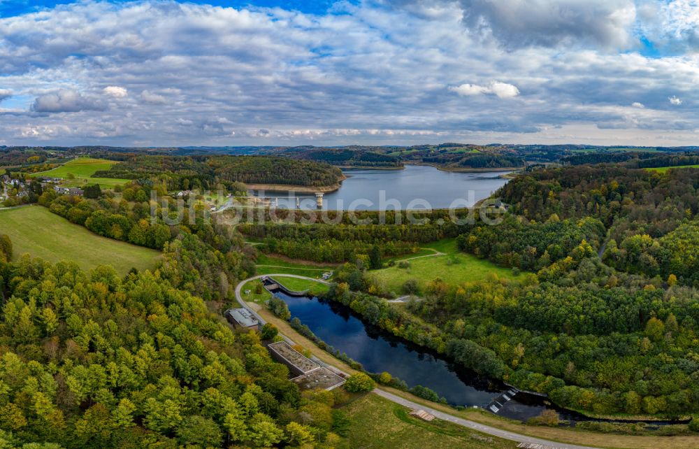 Luftbild Müllenberg - Staudamm am Stausee Große Dhünntalsperre in Müllenberg im Bundesland Nordrhein-Westfalen, Deutschland