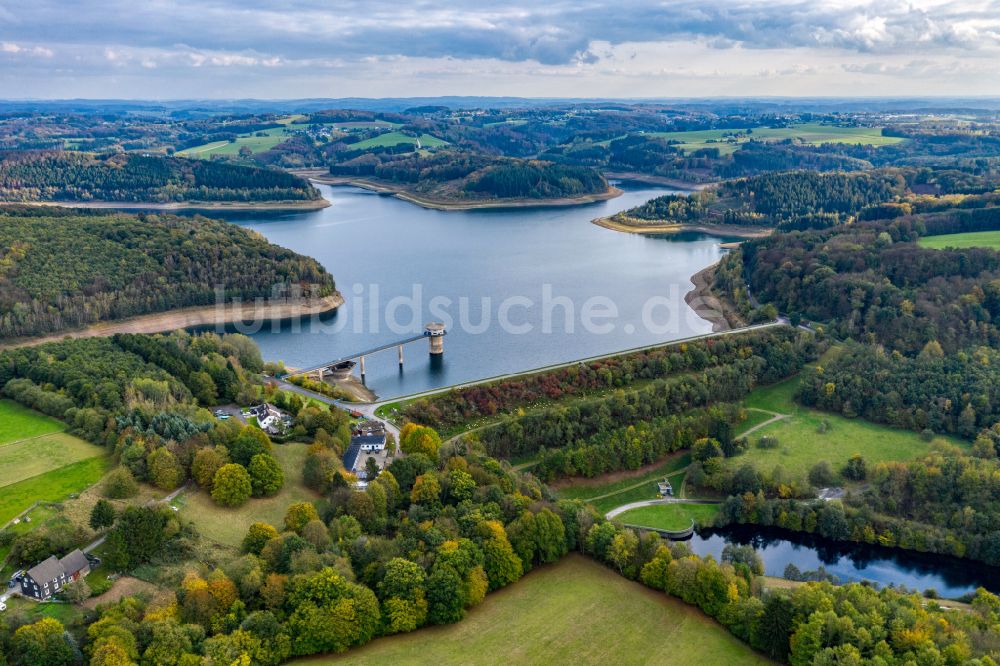 Luftbild Kürten - Staudamm am Stausee Große Dhünntalsperre in Müllenberg im Bundesland Nordrhein-Westfalen, Deutschland