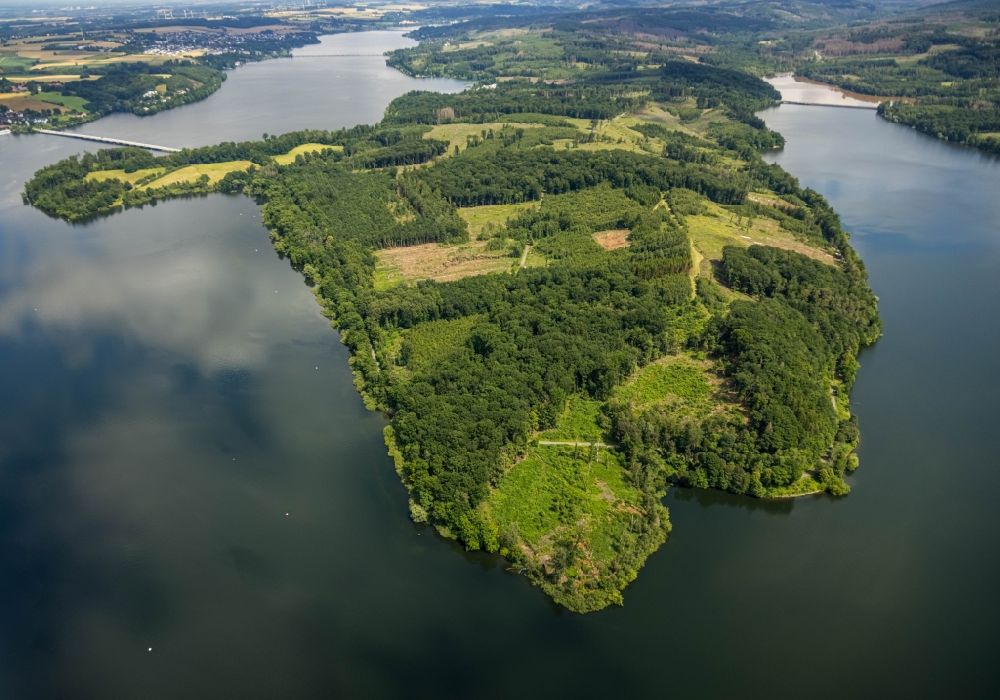Luftbild Günne - Stausee Möhnetalsperre des Möhnesee im Bundesland Nordrhein-Westfalen, Deutschland