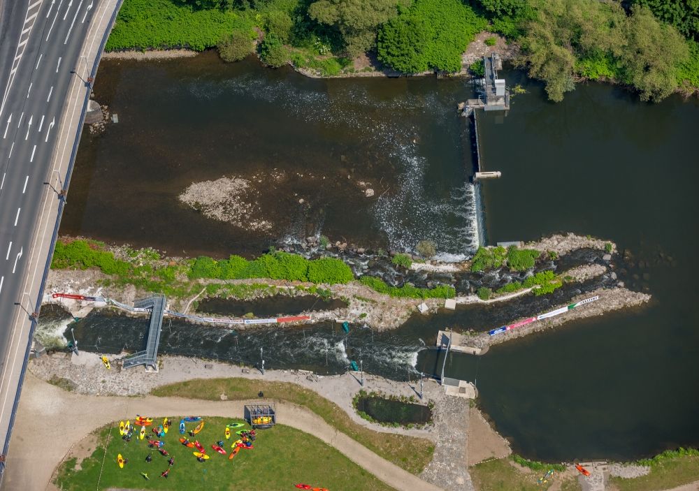 Luftbild Hagen - Staustufe am Ufer des Flußverlauf der Lenne im Ortsteil Hohenlimburg in Hagen im Bundesland Nordrhein-Westfalen, Deutschland