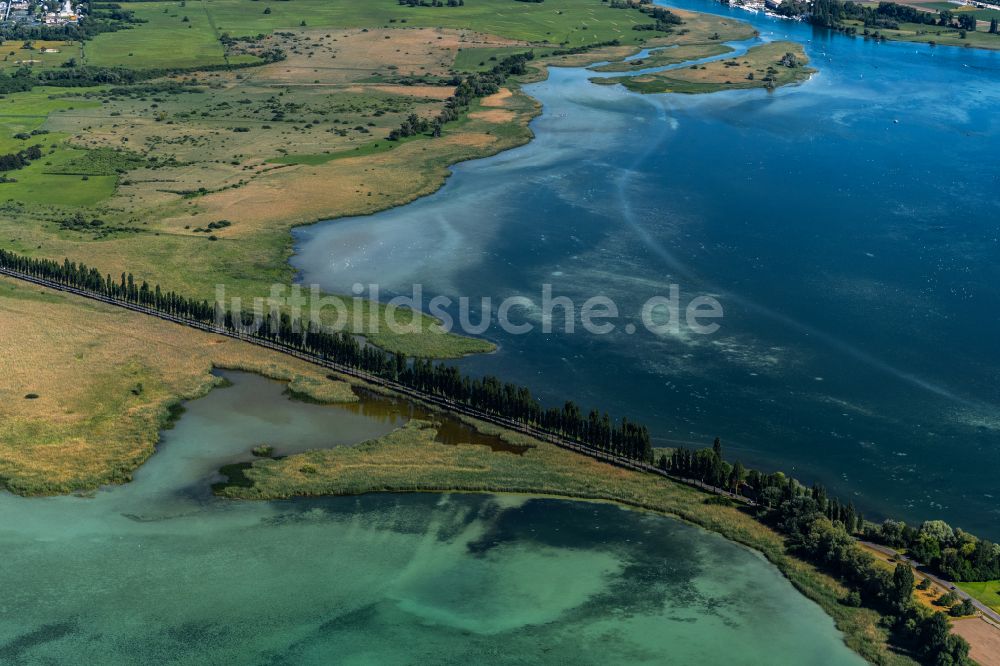 Luftbild Reichenau - Steg zur Bodensee-Insel Reichenau in Reichenau im Bundesland Baden-Württemberg