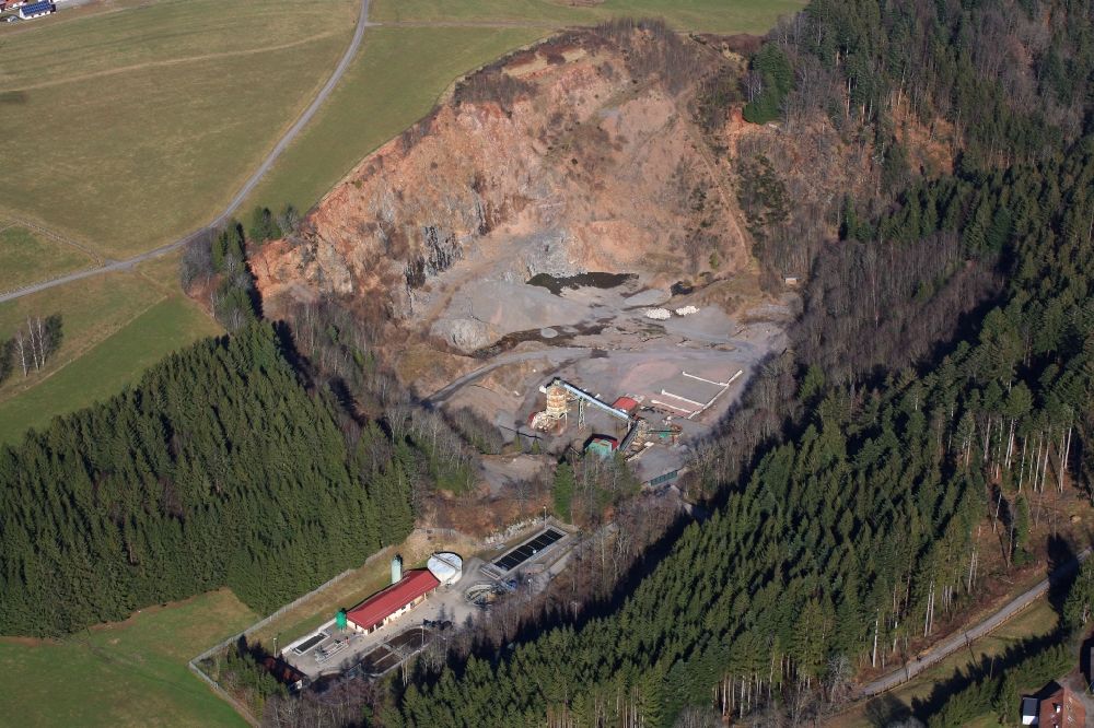 Luftaufnahme Rickenbach - Steinbruch zum Abbau von Gneis und Schotter in Rickenbach im Bundesland Baden-Württemberg, Deutschland