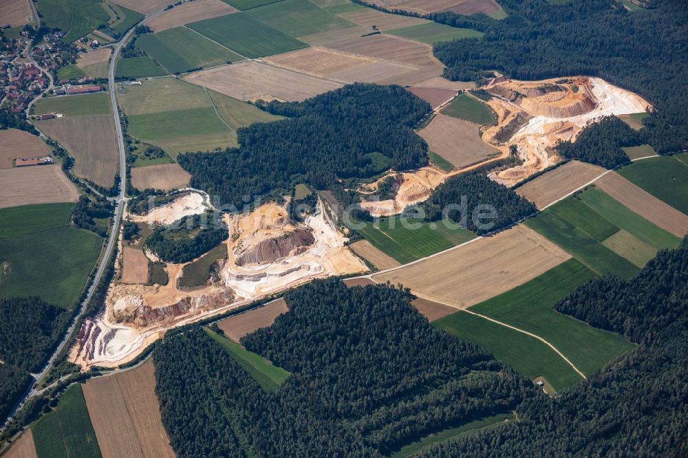 Luftbild Gebenbach - Steinbruch zum Abbau von Quarzsand in Freihung im Bundesland Bayern, Deutschland