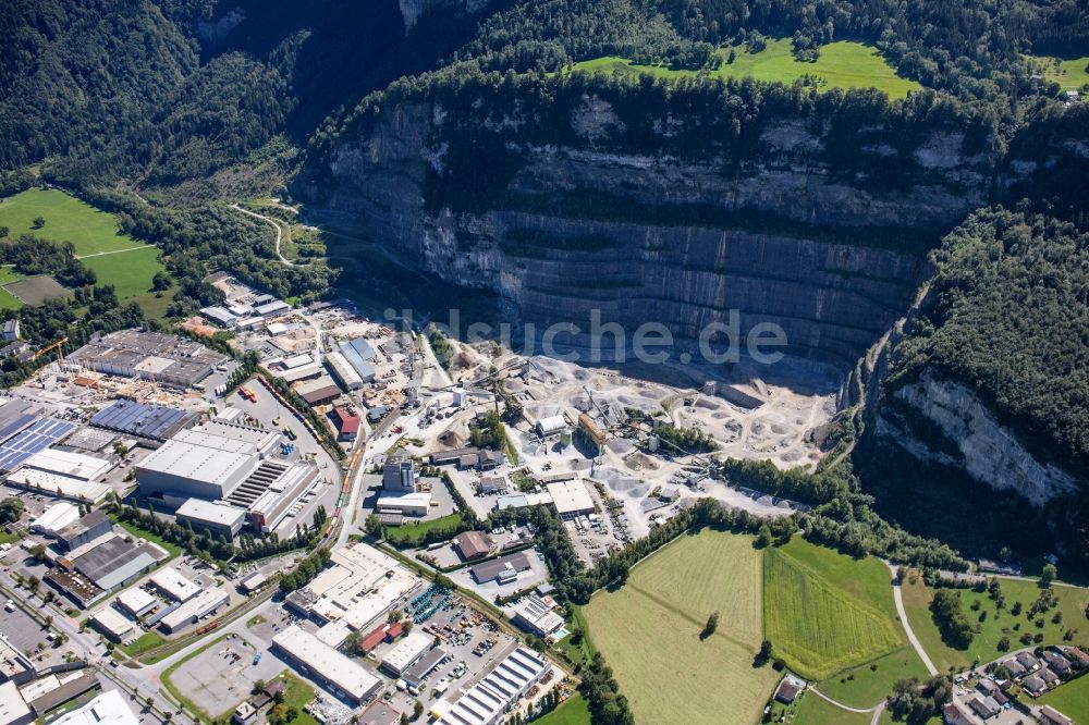 Luftaufnahme Dornbirn - Steinbruch zum Abbau und zur Gewinnung Rhomberg Steinbruch Ges.mbH & Co OG in Dornbirn in Vorarlberg, Österreich