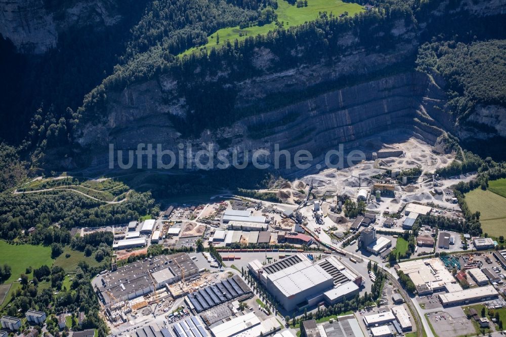 Luftaufnahme Dornbirn - Steinbruch zum Abbau und zur Gewinnung Rhomberg Steinbruch Ges.mbH & Co OG in Dornbirn in Vorarlberg, Österreich
