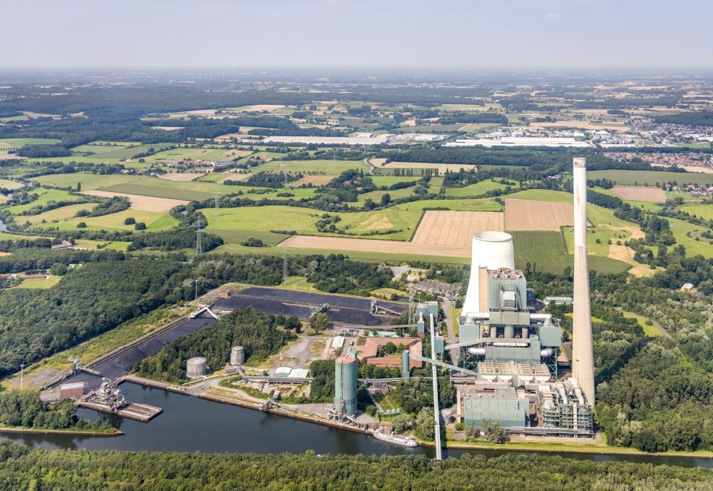 Bergkamen aus der Vogelperspektive: Steinkohlekraftwerk in Bergkamen im Bundesland Nordrhein-Westfalen, Deutschland