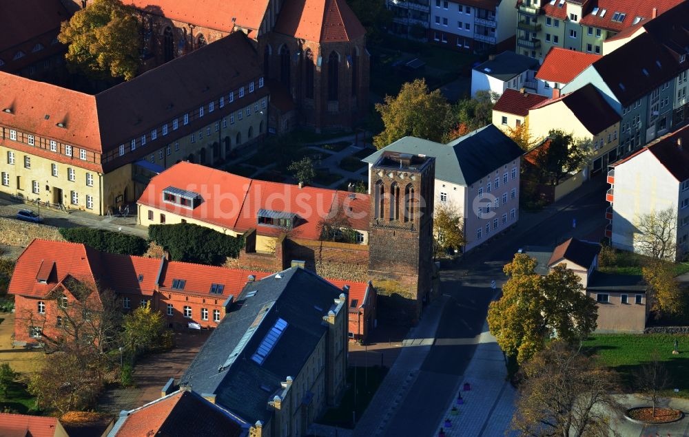 Prenzlau aus der Vogelperspektive: Steintorturm in Prenzlau im Bundesland Brandenburg