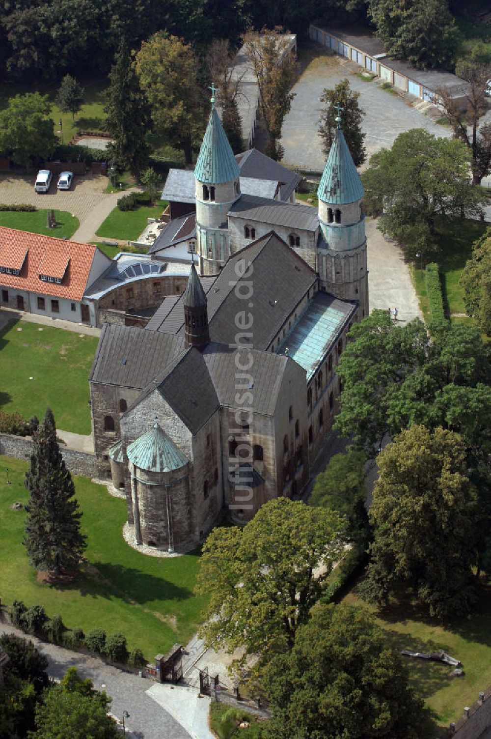 Luftaufnahme Gernrode - Stiftskirche St.Cyriakus in Gernrode