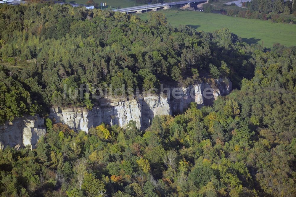 Nebra (Unstrut) von oben - Stillgelegter renaturierter Steinbruch bei Nebra (Unstrut) im Bundesland Sachsen-Anhalt
